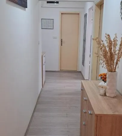 Apartamento Lukacevic *